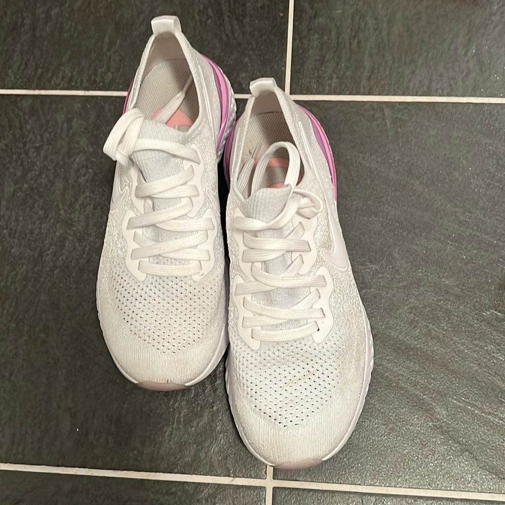 Nike epic react flyknit